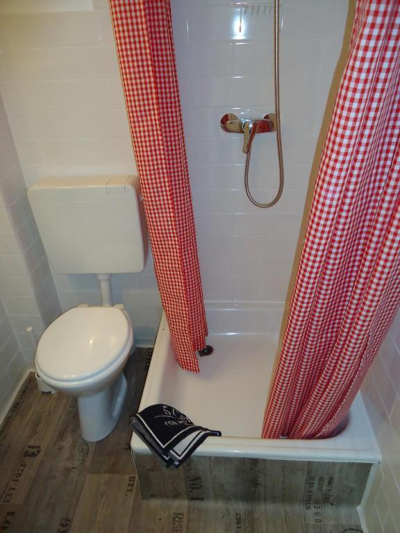 Das Kleine Hotel Schleiblick Schleswig Kamer foto